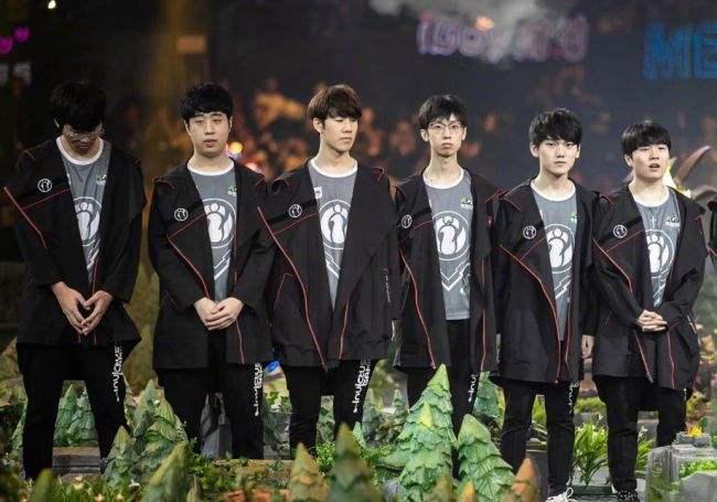 他都让对方 他都让对方