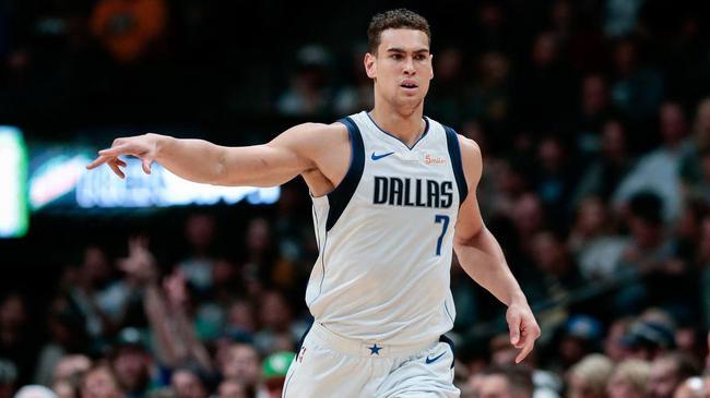 执意不住训练基地，温克斯与范尼爆发激烈争吵，被剔除莱斯特阵容.