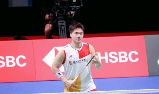 赵继伟14+7付豪21+9林葳关键失误 辽宁险胜南京.