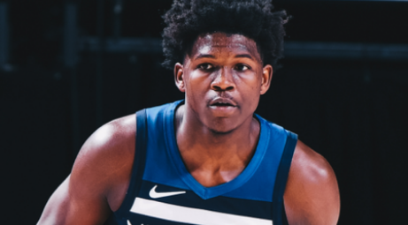 拳击女子75公斤级李倩夺冠 中国拳击队3金2银收官.