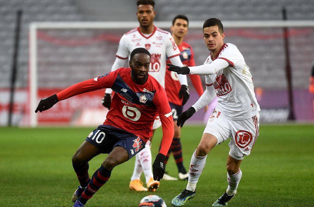 收视预期与 收视预期与